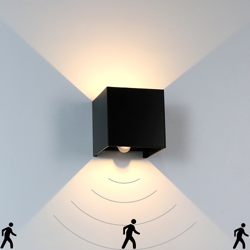 Grappig twist toegang Outdoor lamp with motion sensor - Industrial wall lamp black - 2700K |  Luminize